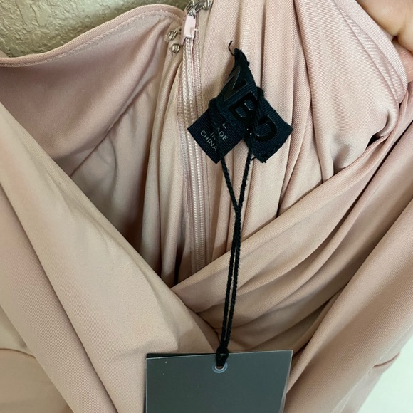 NWT {NBD} Buttercup Gown Blush Pink - Picture 5 of 9